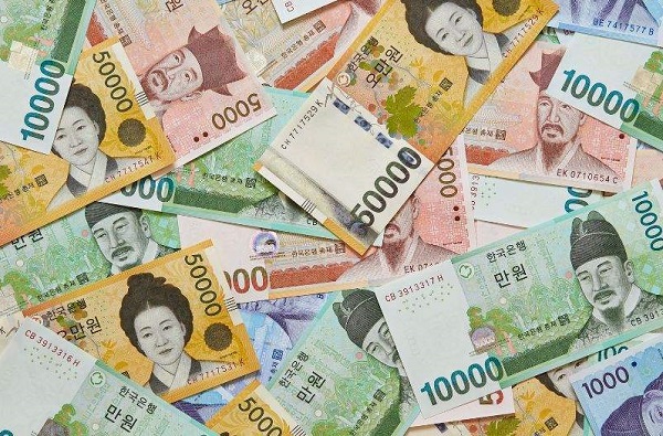 Đổi tiền Won sang tiền Việt có mất phí không?